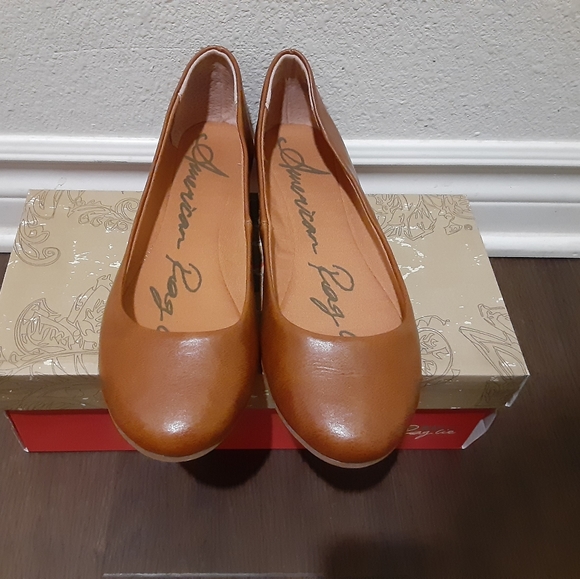 American Rag - Picture 2 of 4